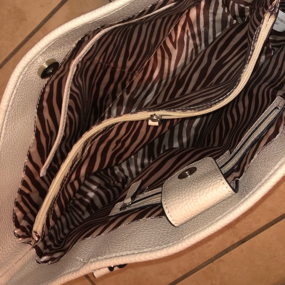 Dana Buchman purse - Picture 3 of 4